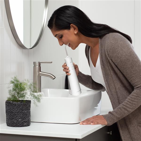 White Waterpik™ Ultra Plus and Cordless Enhance 3000 Combo - Image 8