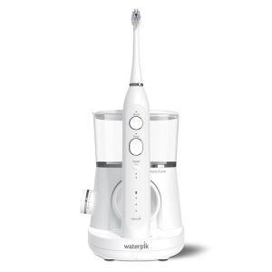 White Waterpik™ Sonic-Fusion™ 2.0 Flossing Toothbrush