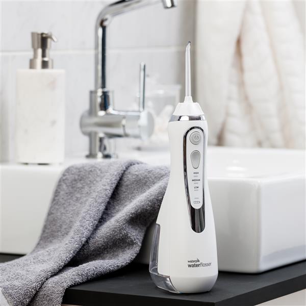 White Waterpik™ Cordless Advanced 2.0 Water Flosser - Image 6